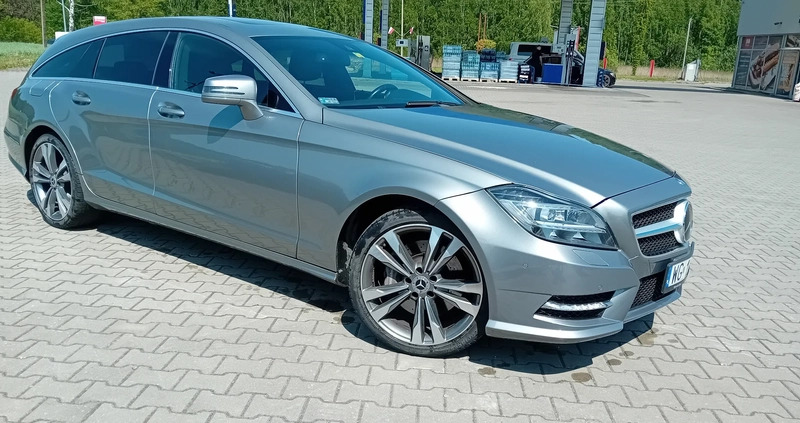 Mercedes-Benz CLS cena 85000 przebieg: 147500, rok produkcji 2012 z Garwolin małe 172